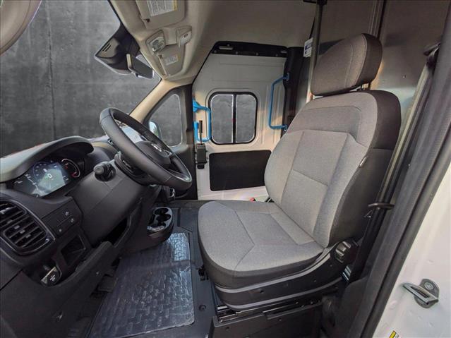 2024 Ram ProMaster 3500 photo 2