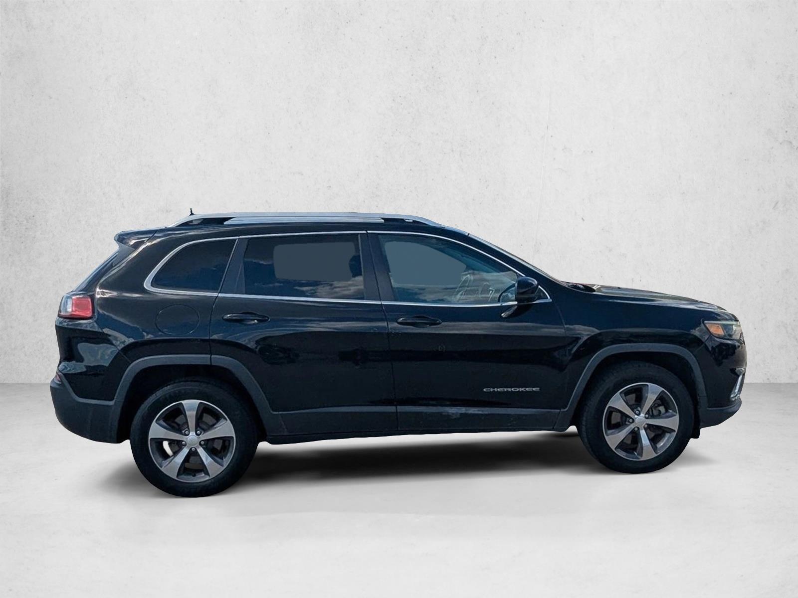 2019 Jeep Cherokee Limited photo 4