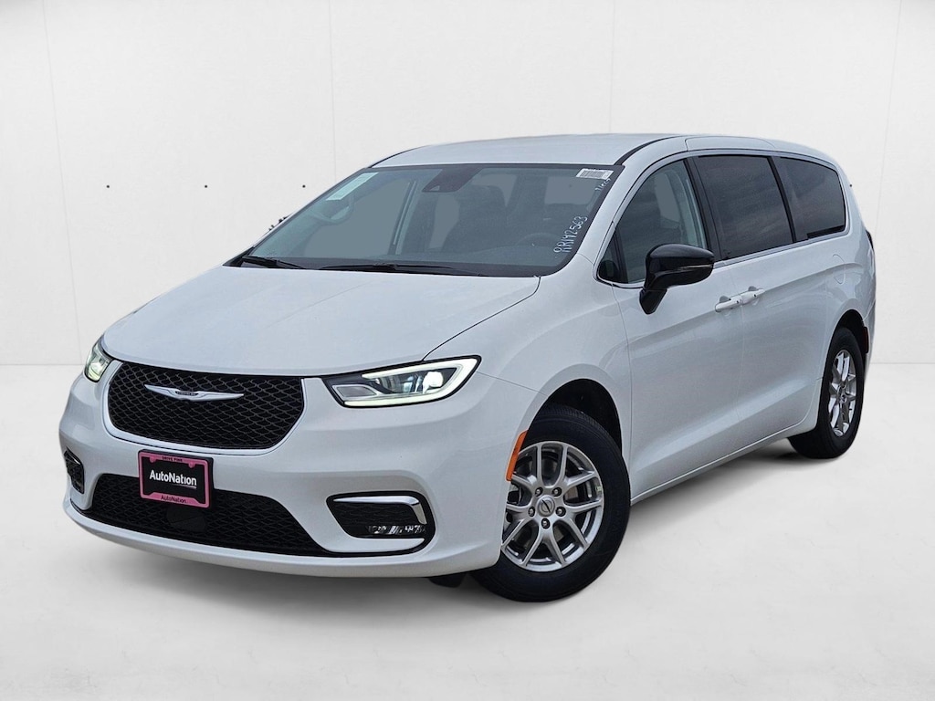 New 2024 Chrysler Pacifica Touring L Van Passenger Van