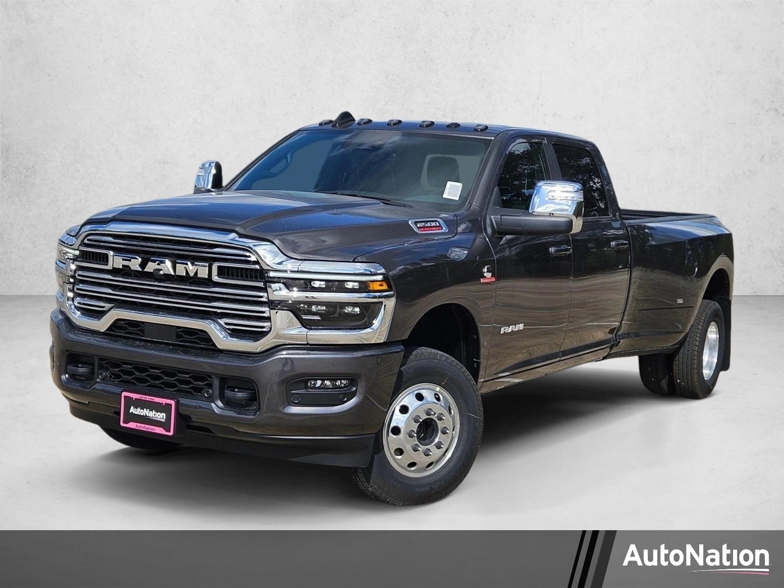 2026 RAM 3500 Laramie 4X4 Crew Cab LWB's photo