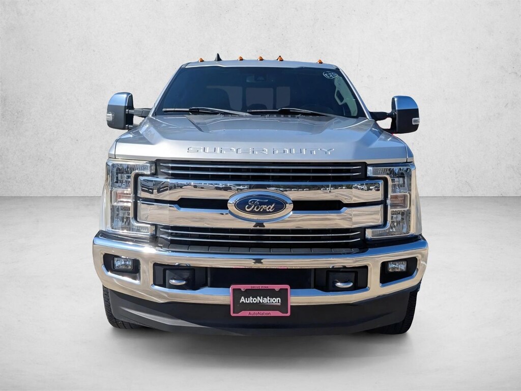 Used 2019 Ford F-350 LARIAT Crew Cab Pickup