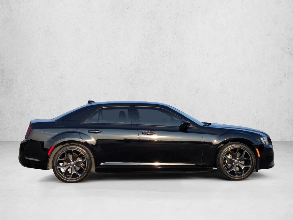 Certified 2023 Chrysler 300 Touring 4dr Car