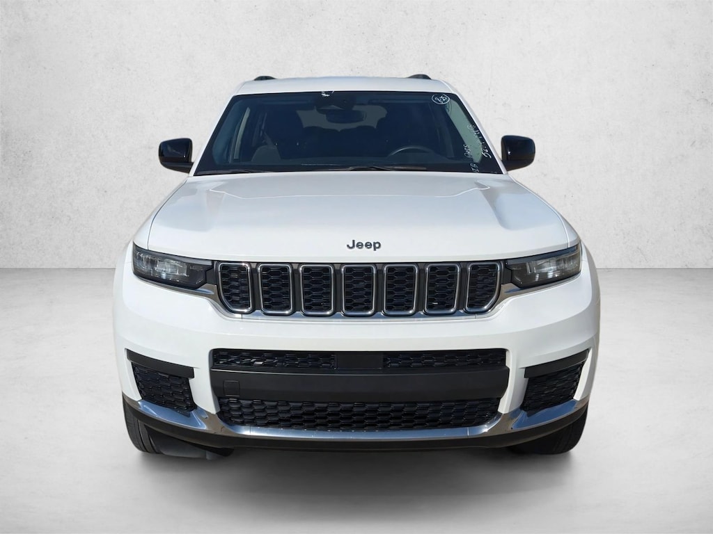 Used 2023 Jeep Grand Cherokee L Laredo Sport Utility