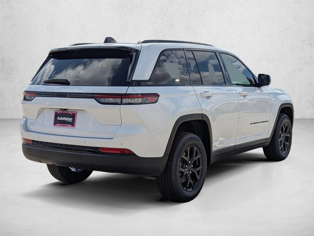 New 2025 Jeep Grand Cherokee Altitude X SUV