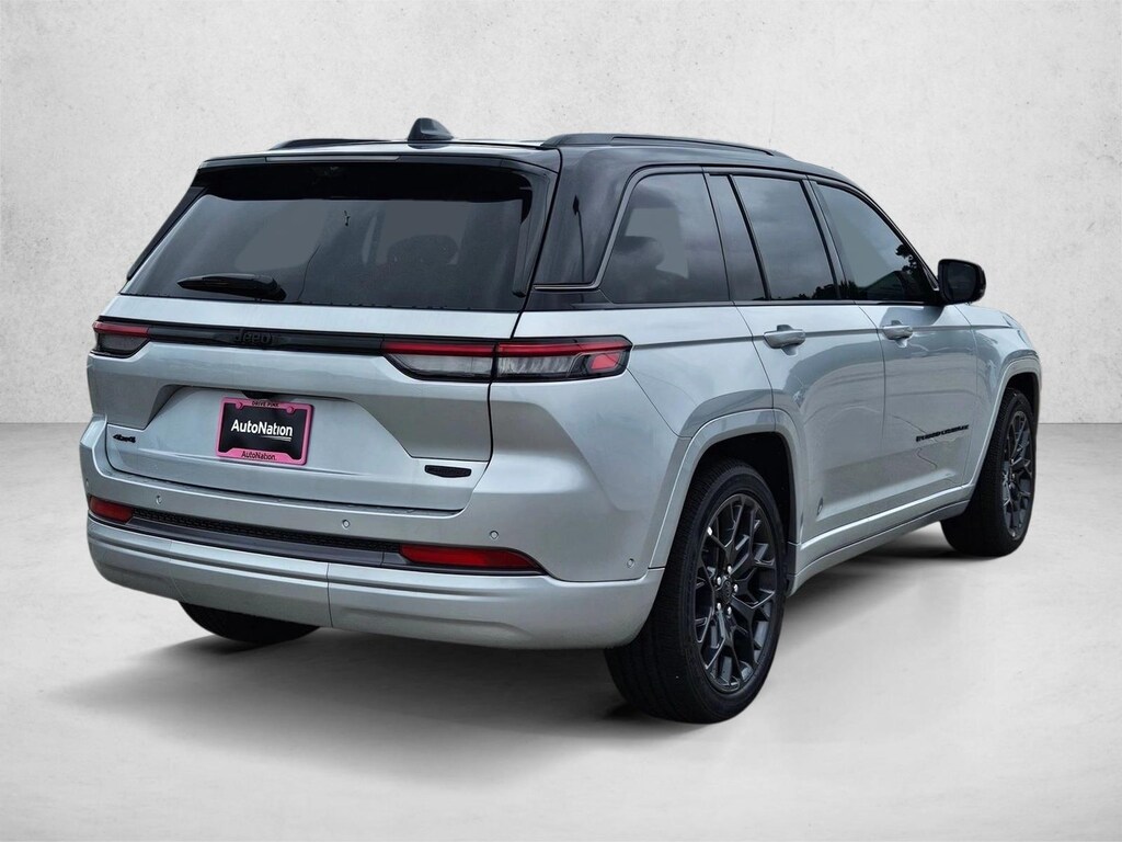 New 2026 Jeep Grand Cherokee Summit SUV