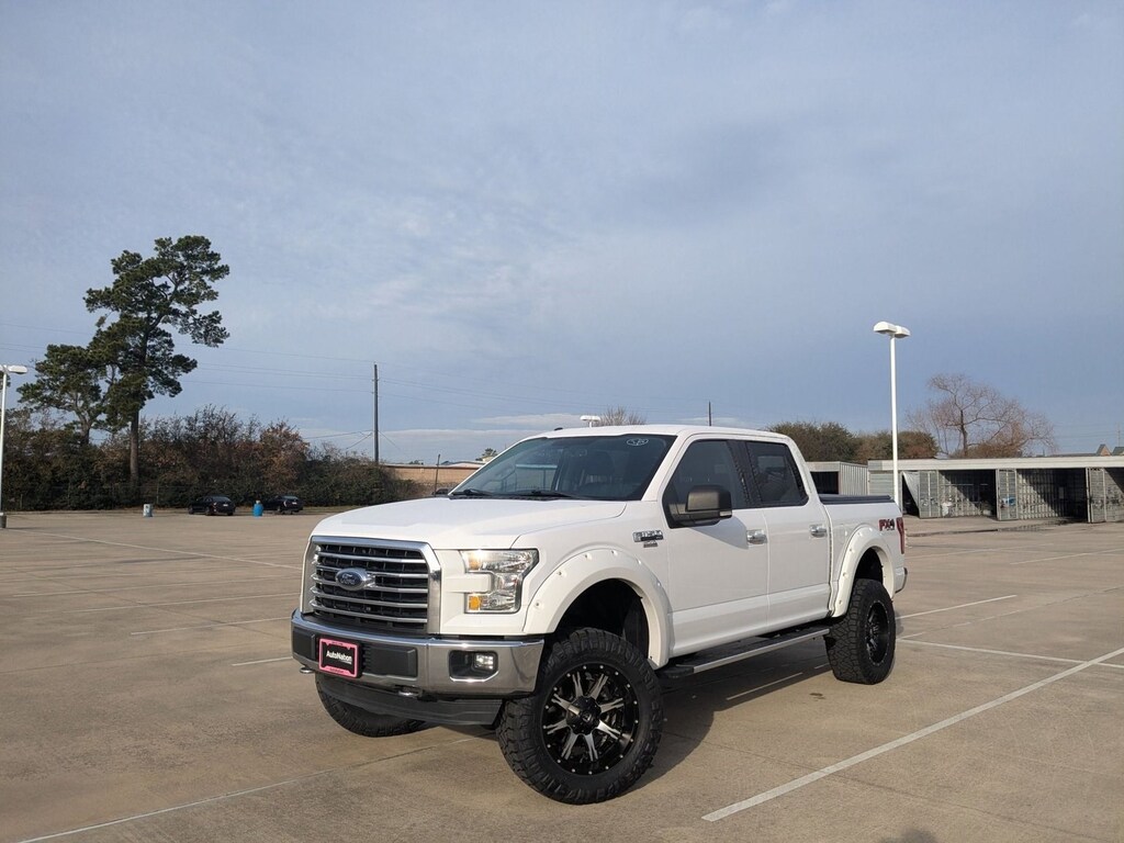 Used 2016 Ford F-150 XLT Crew Cab Pickup