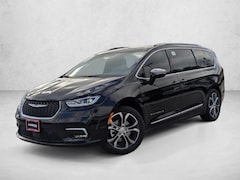 2026 Chrysler Pacifica Pinnacle Van Passenger Van