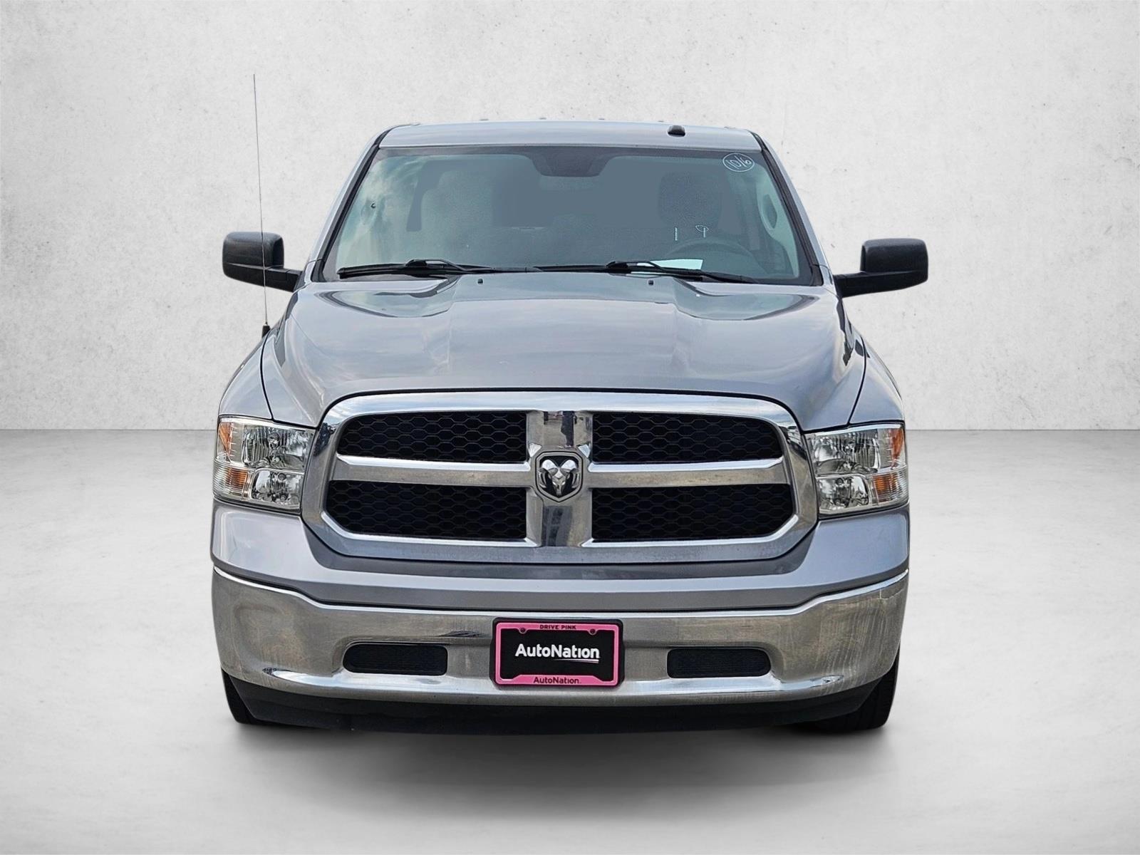 2023 Ram 1500 Tradesman photo 2