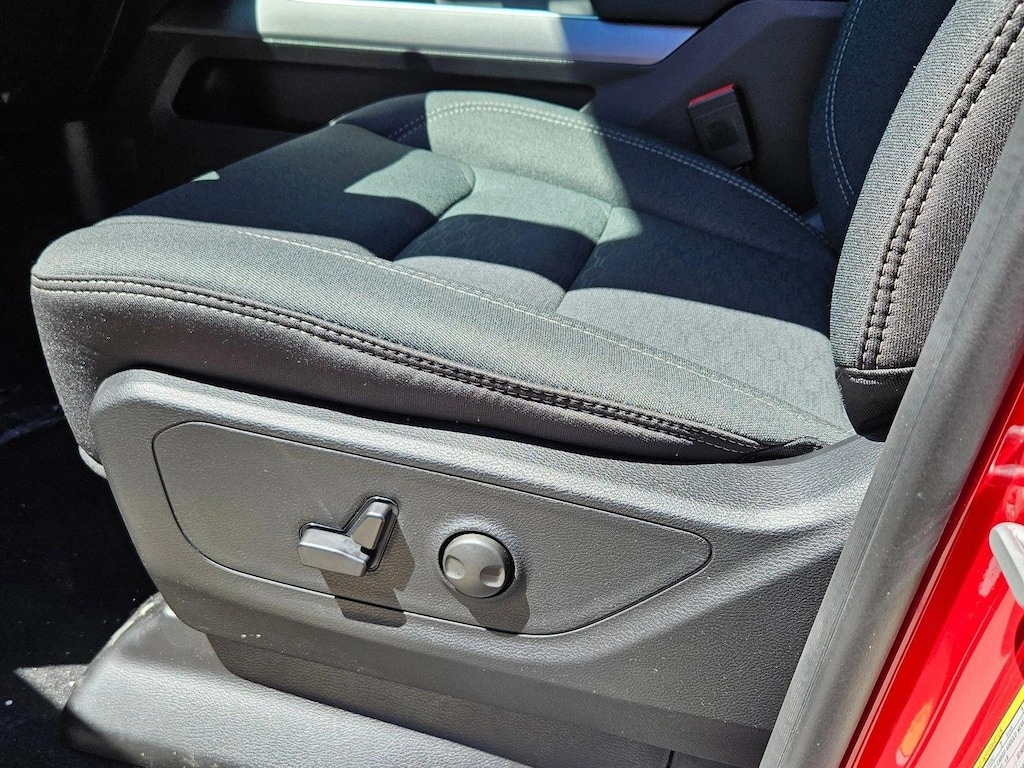 New 2026 Ram 1500 Lone Star Truck Crew Cab