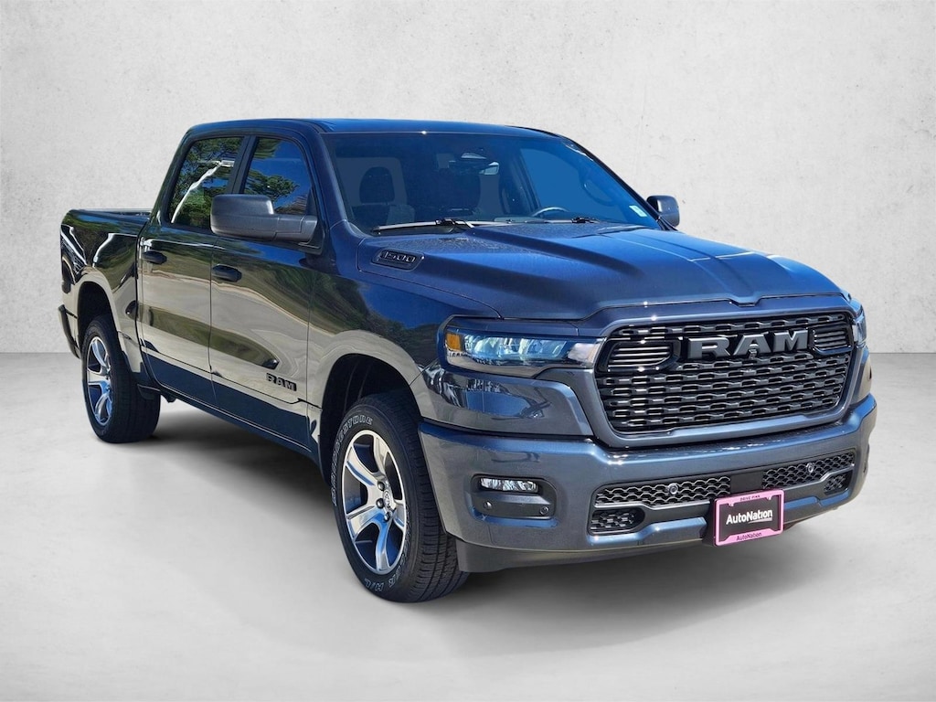 New 2026 Ram 1500 Express Truck Crew Cab