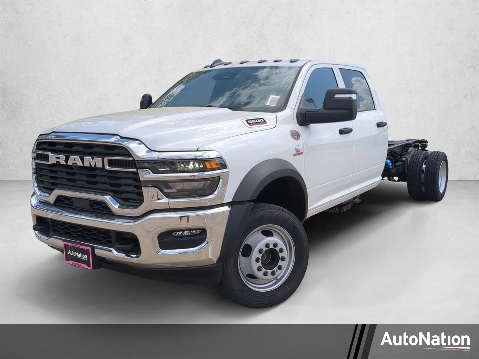 2026 RAM 5500 Big Horn 4X4 Crew Cab DRW 197" WB's photo