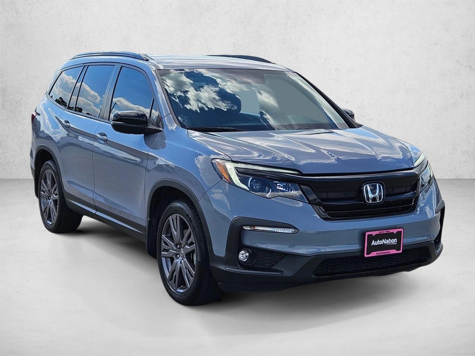 2022 Honda Pilot Sport photo 2
