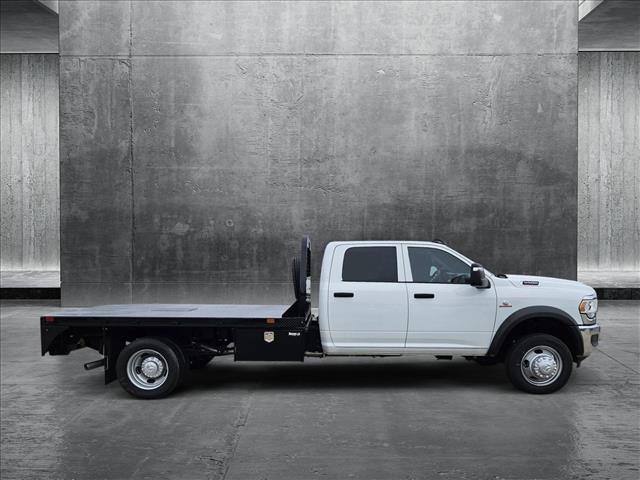 2024 Ram 5500 Tradesman photo 4
