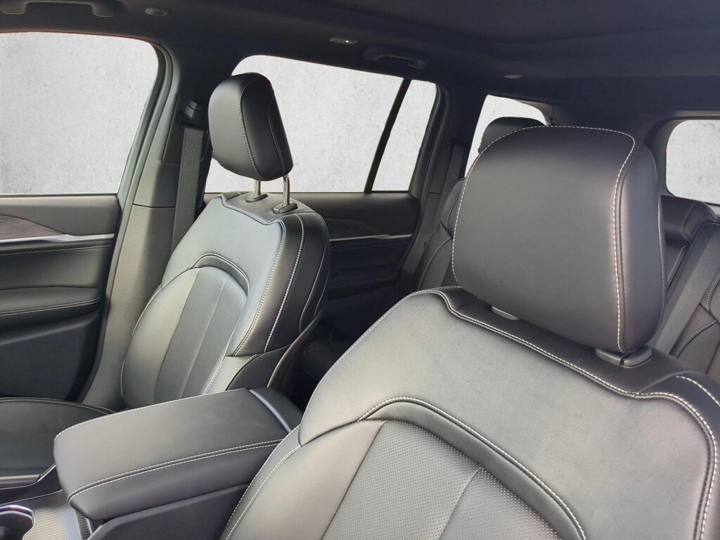 New 2026 Jeep Grand Cherokee Limited Reserve SUV