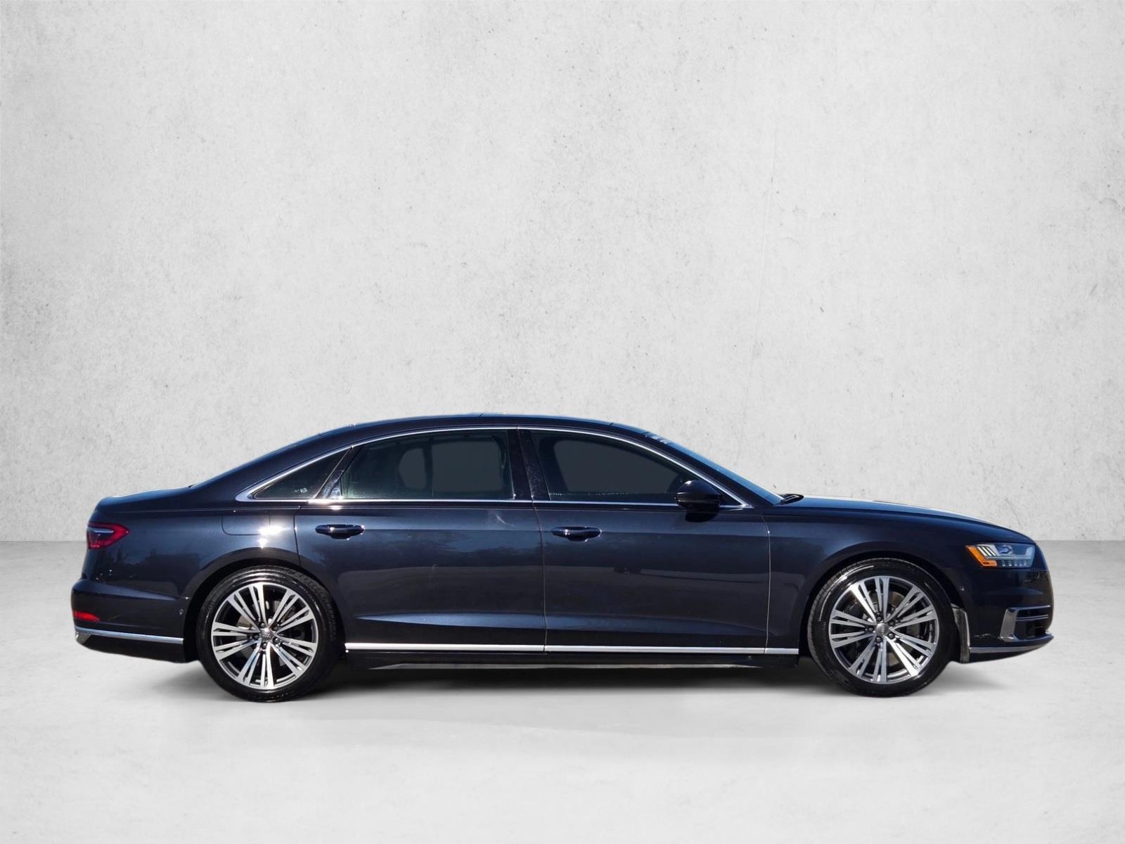 2019 Audi A8 Quattro L photo 3