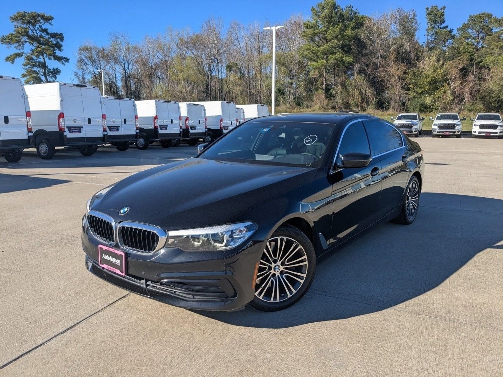 2019 BMW 5 Series 530i's photo