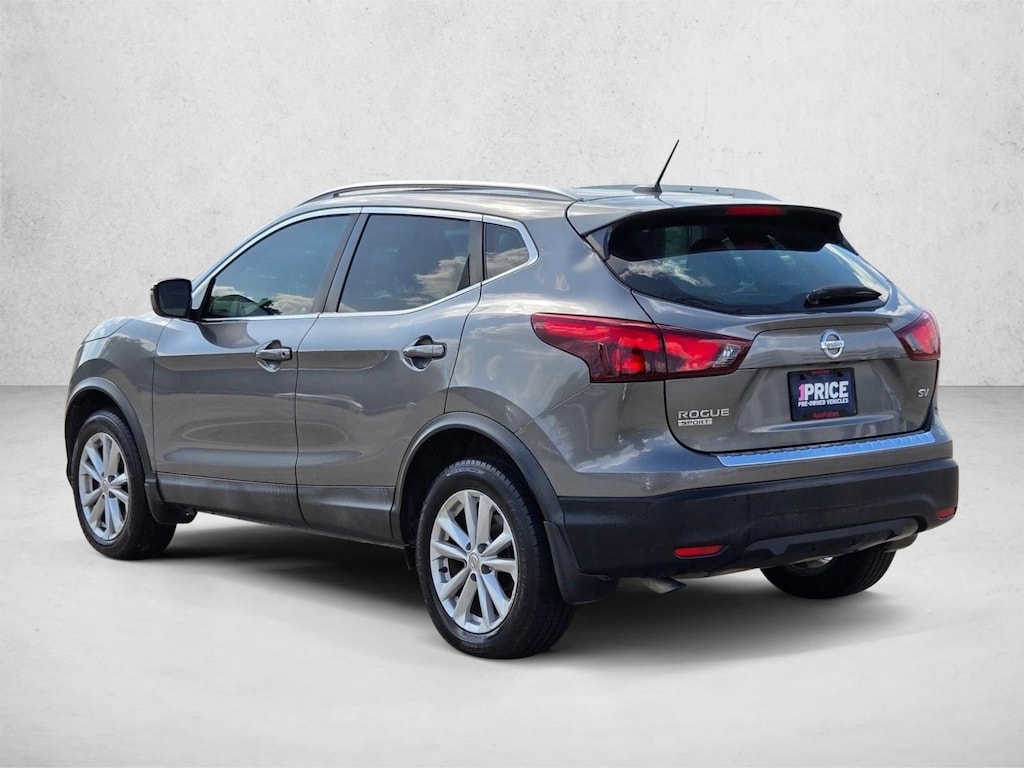 Used 2017 Nissan Rogue Sport SV Sport Utility