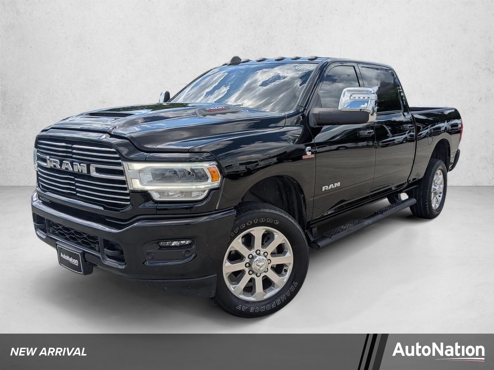 2024 RAM 2500 Laramie 4X4 Crew Cab SWB's photo