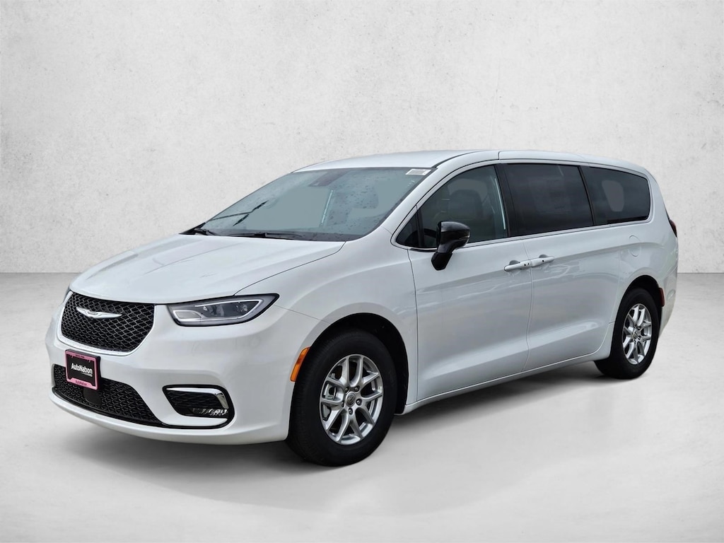 New 2025 Chrysler Pacifica Select Van Passenger Van