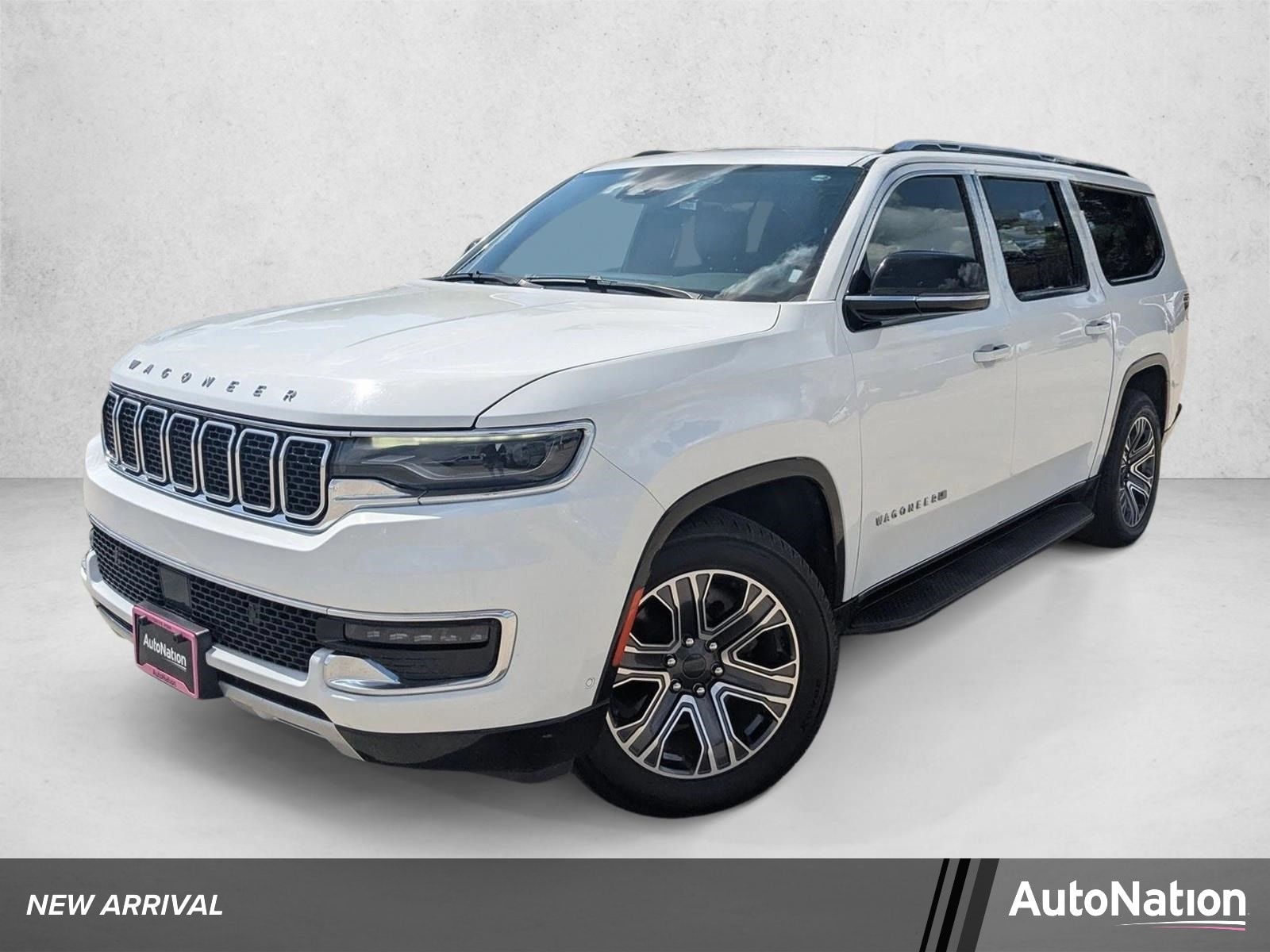 2024 Jeep Wagoneer L Series II 4WD's photo