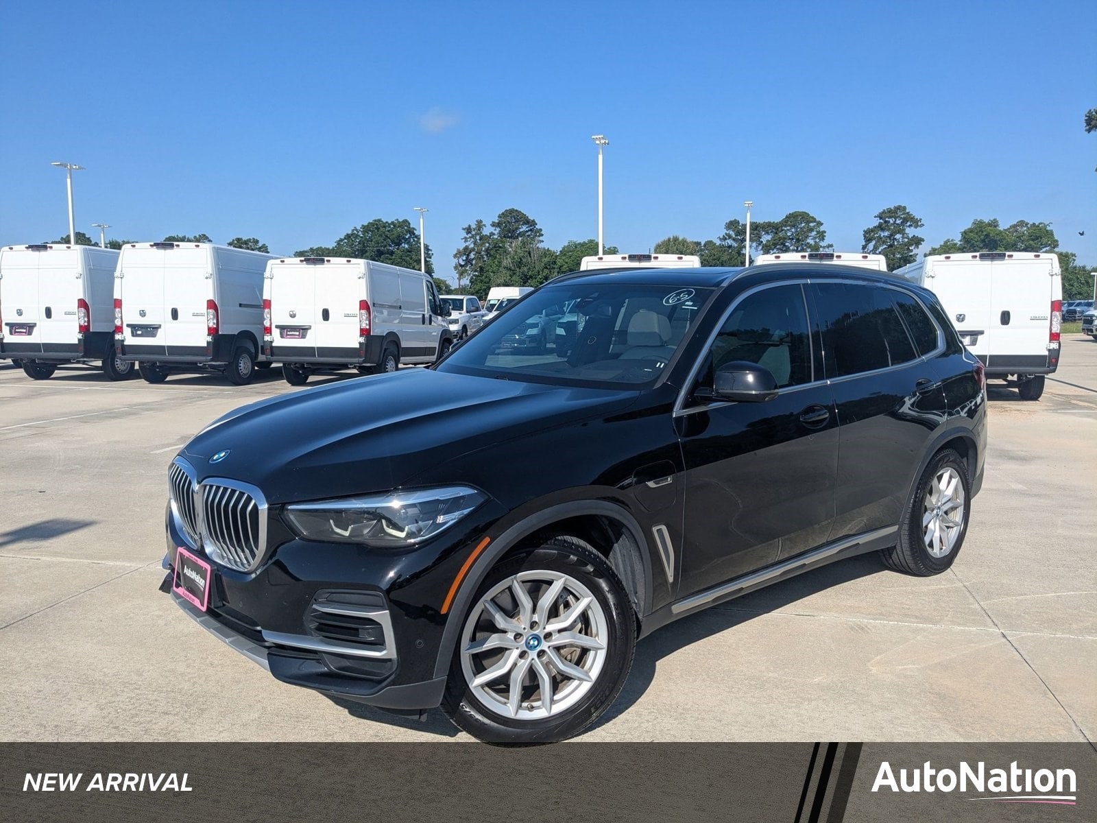 2023 BMW X5 xDrive45e's photo