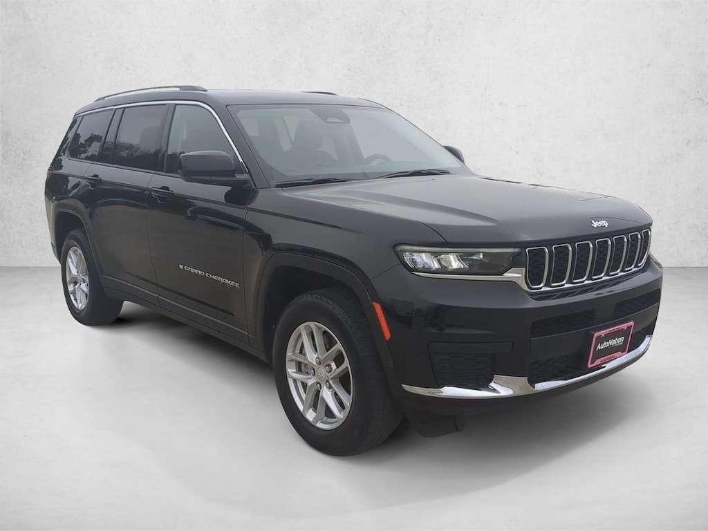 Used 2023 Jeep Grand Cherokee L Laredo Sport Utility