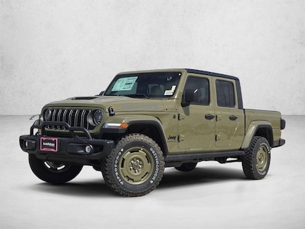 2026 Jeep Gladiator Convoy Truck Crew Cab