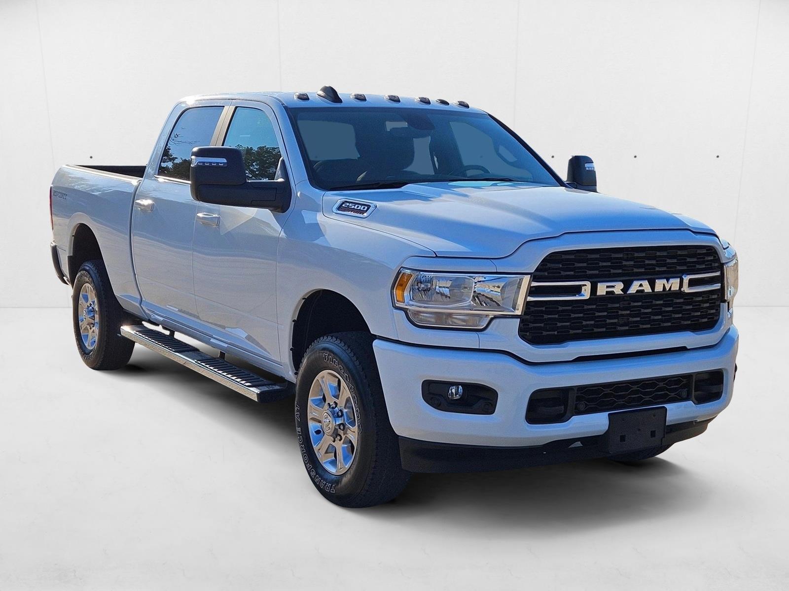 2023 Ram 2500 Big Horn photo 3