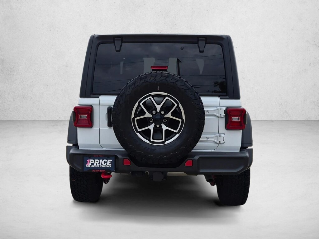 Used 2024 Jeep Wrangler Rubicon Sport Utility