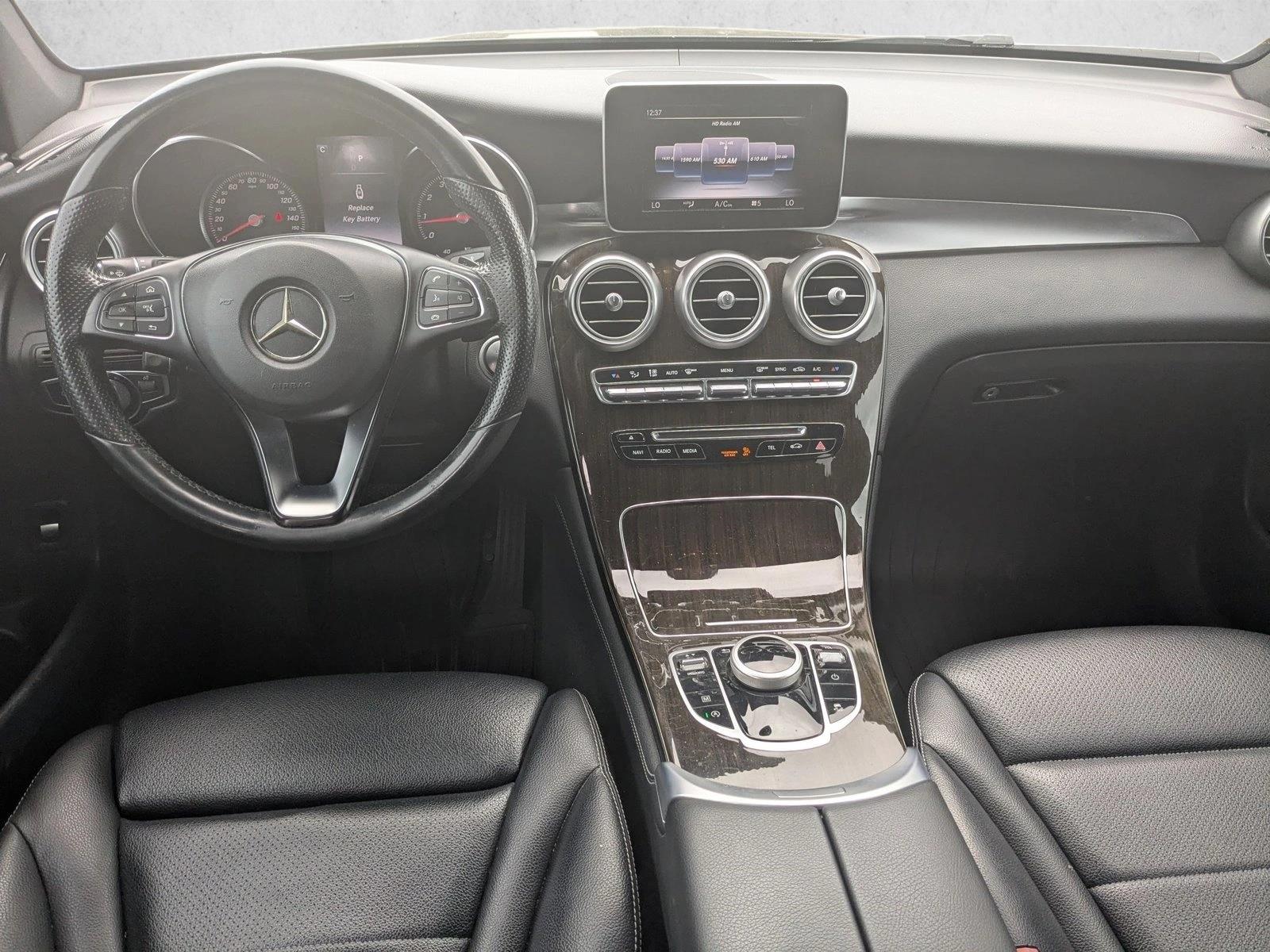 2017 Mercedes-Benz GLC GLC300 - Photo 16