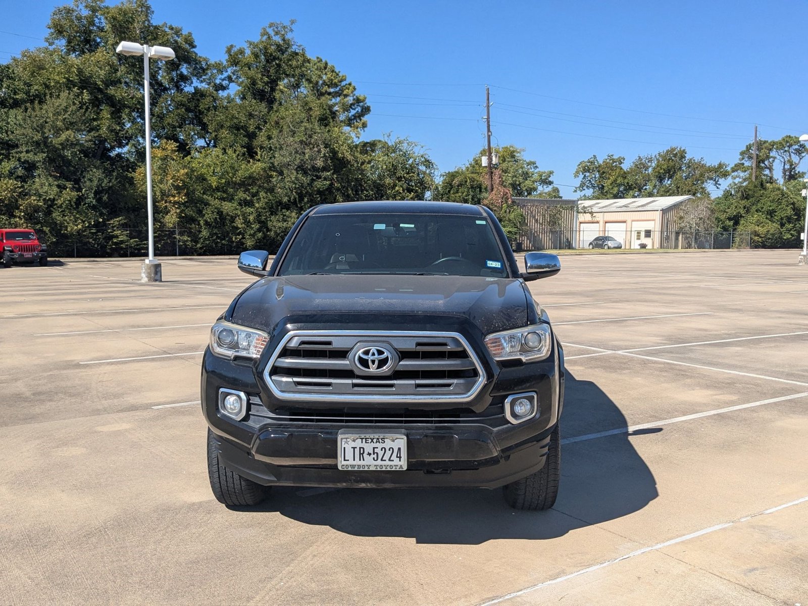2016 Toyota Tacoma Limited photo 2
