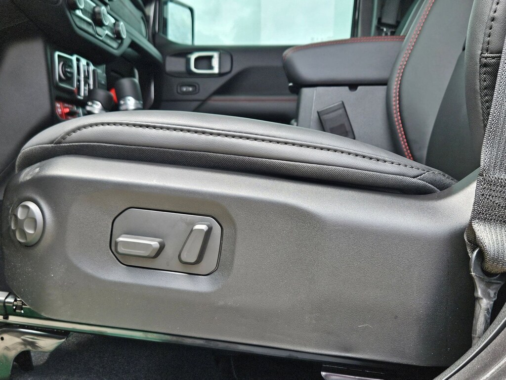 New 2026 Jeep Gladiator Rubicon Truck Crew Cab