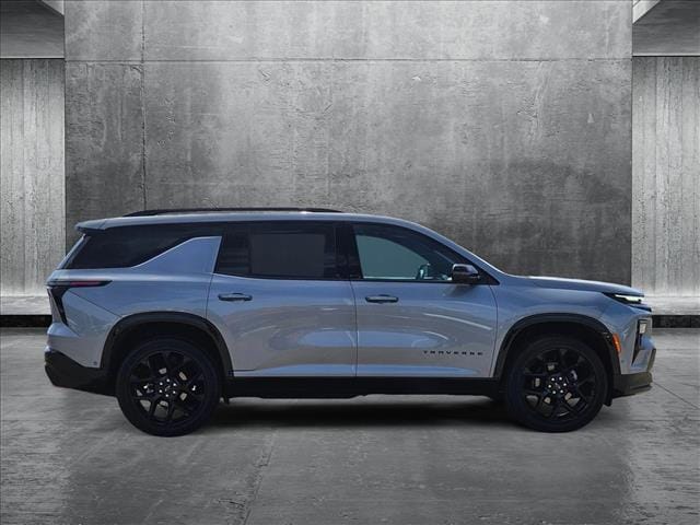 2024 Chevrolet Traverse RS photo 3