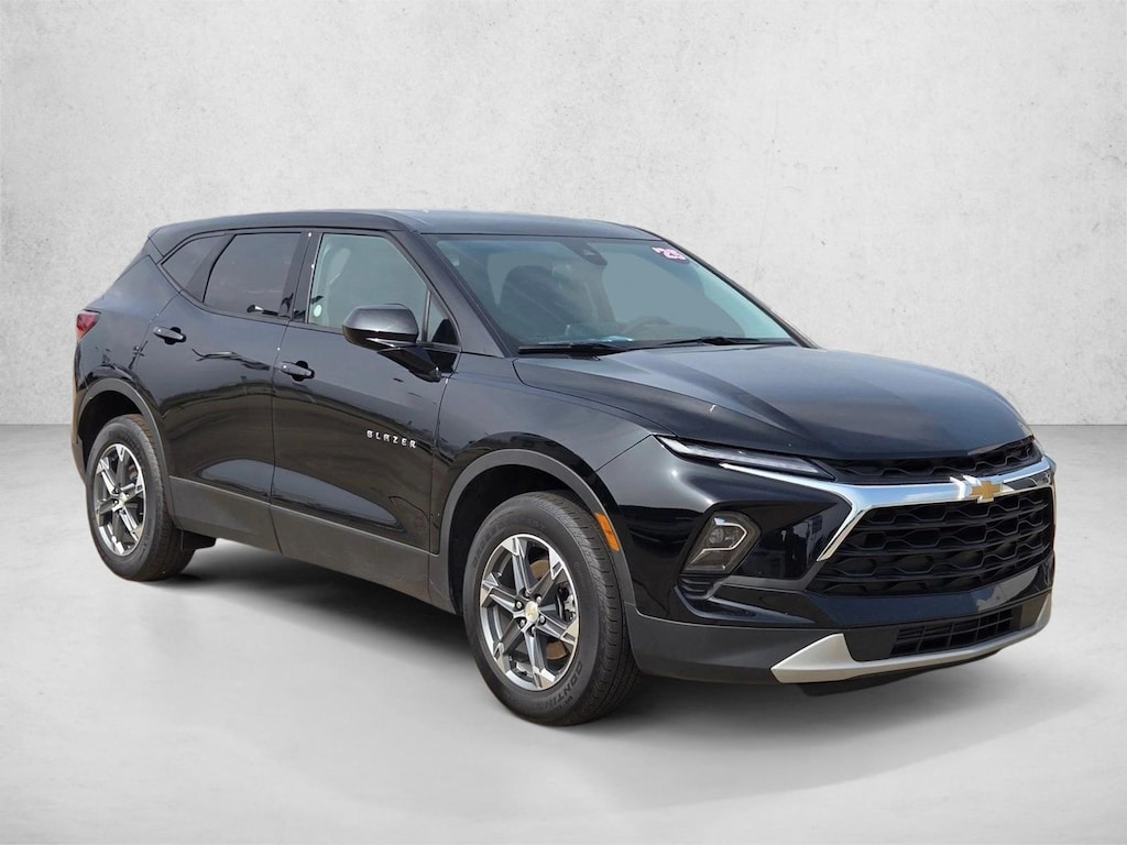 Used 2025 Chevrolet Blazer LT Sport Utility