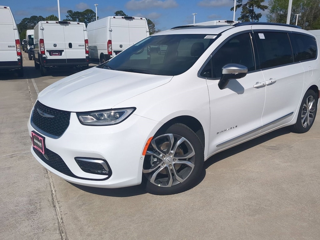 New 2026 Chrysler Pacifica Pinnacle Van Passenger Van