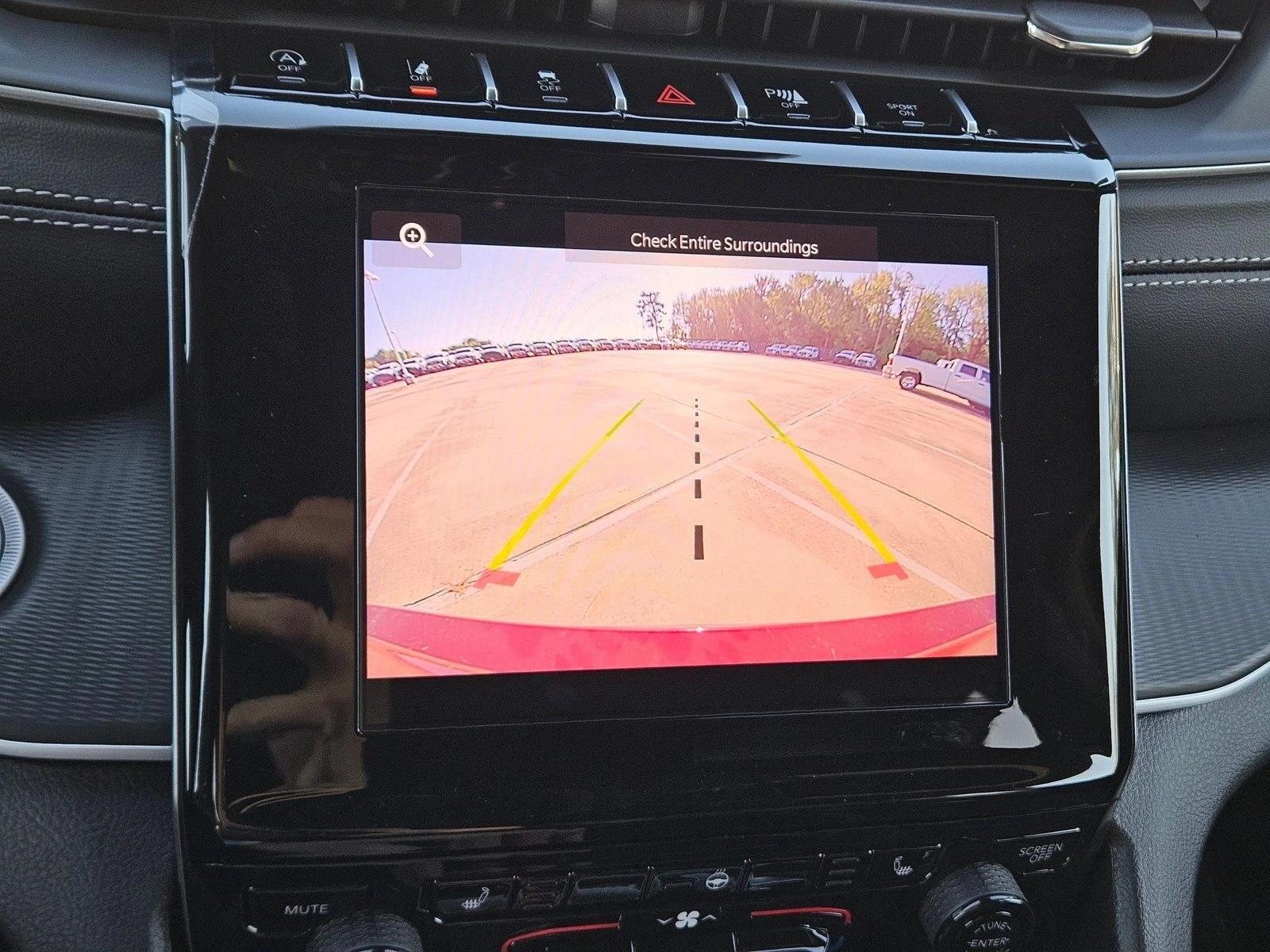 2025 Jeep Grand Cherokee L Altitude - Photo 12