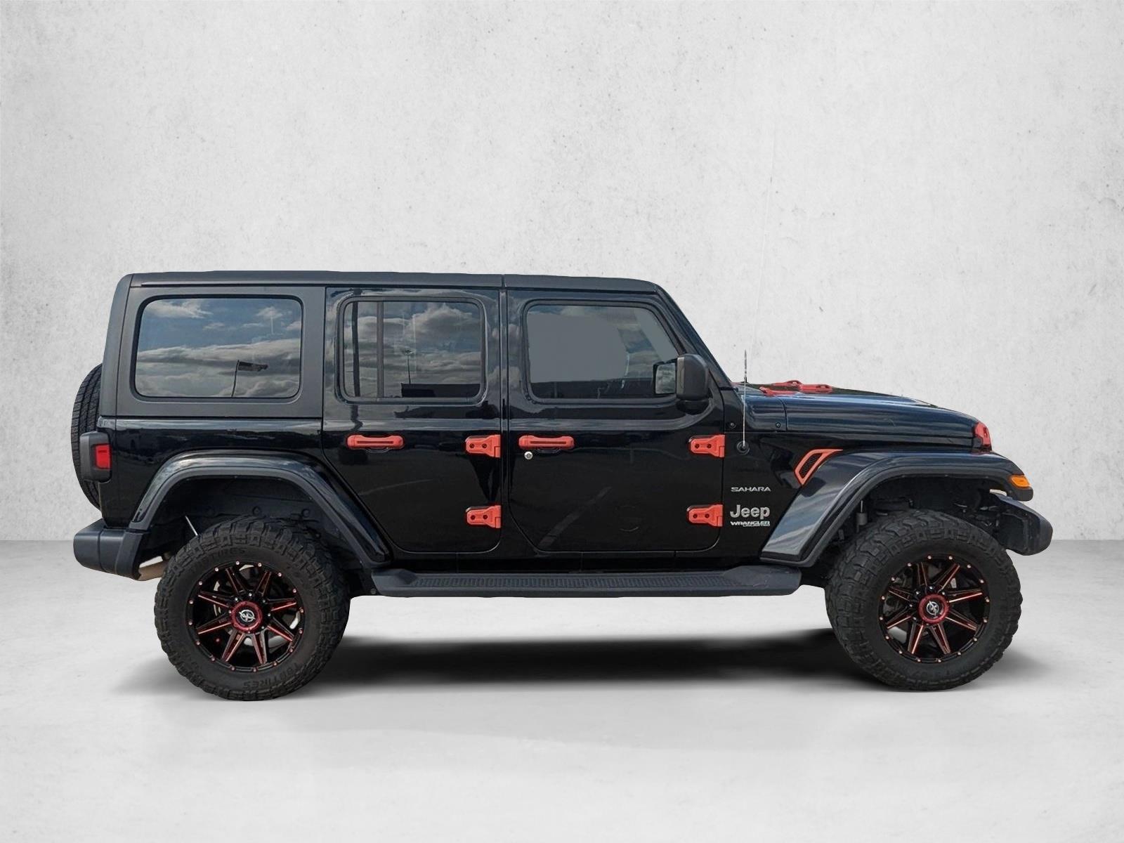 2021 Jeep Wrangler Unlimited Sahara Sport photo 4