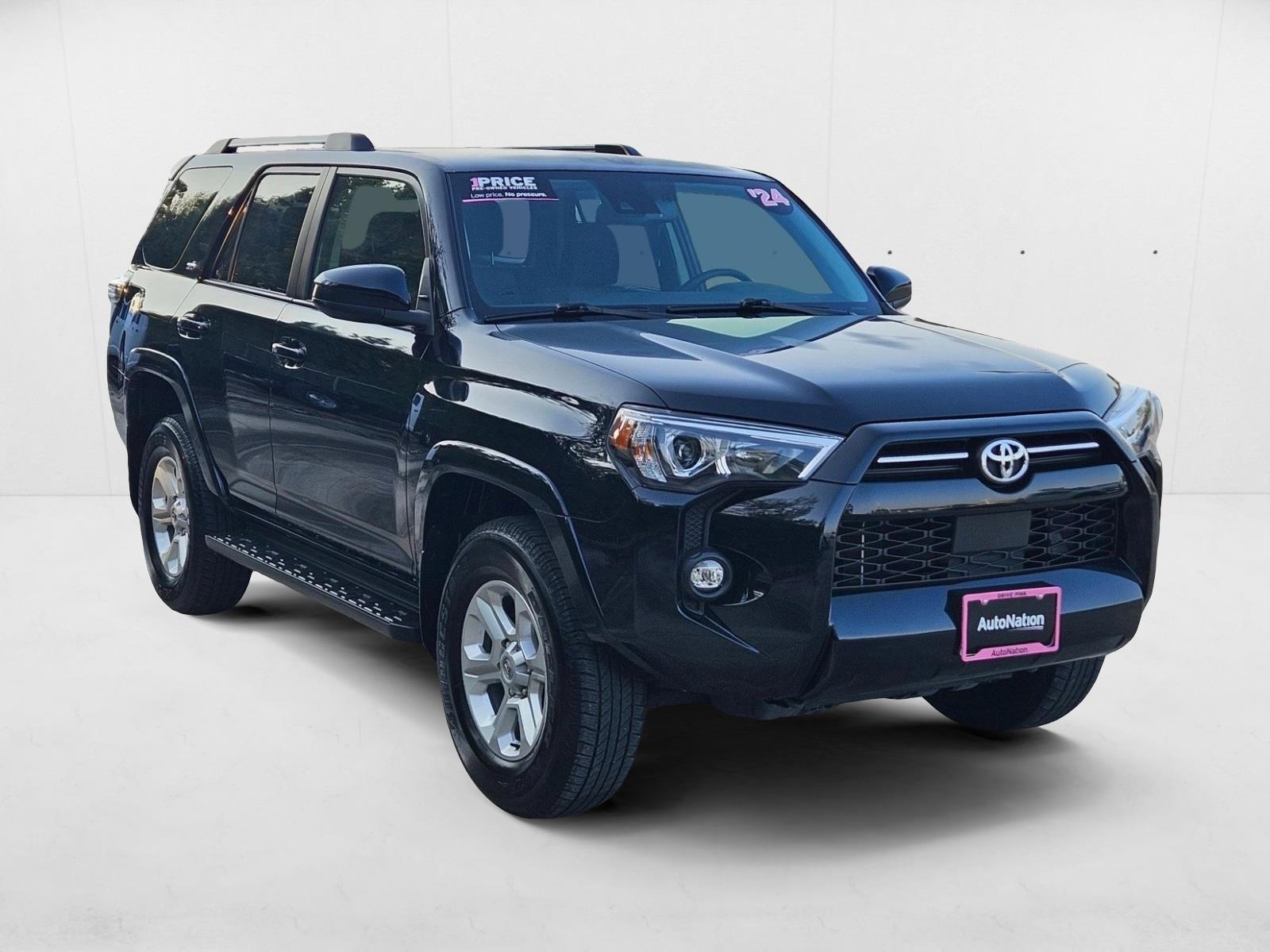 2024 Toyota 4Runner SR5 photo 3
