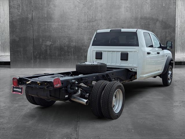 2024 Ram 5500 Tradesman photo 2