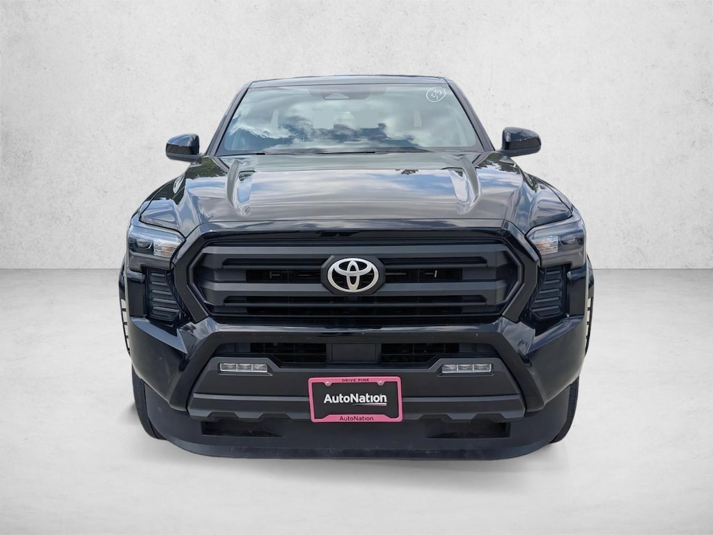 Used 2025 Toyota Tacoma 4WD SR5 Crew Cab Pickup