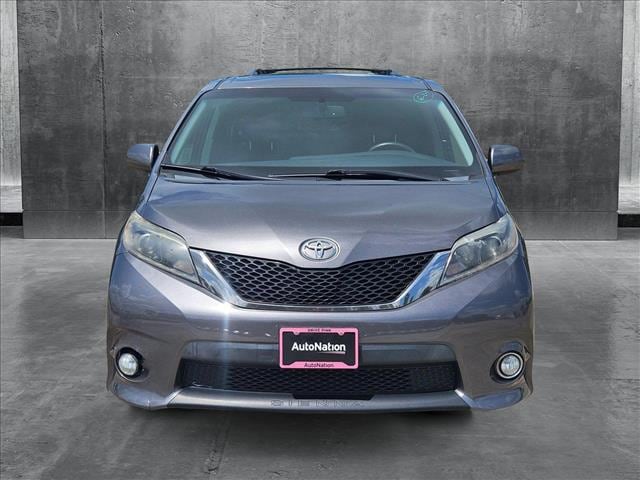Used 2017 Toyota Sienna SE Premium with VIN 5TDXZ3DC3HS810368 for sale in Spring, TX