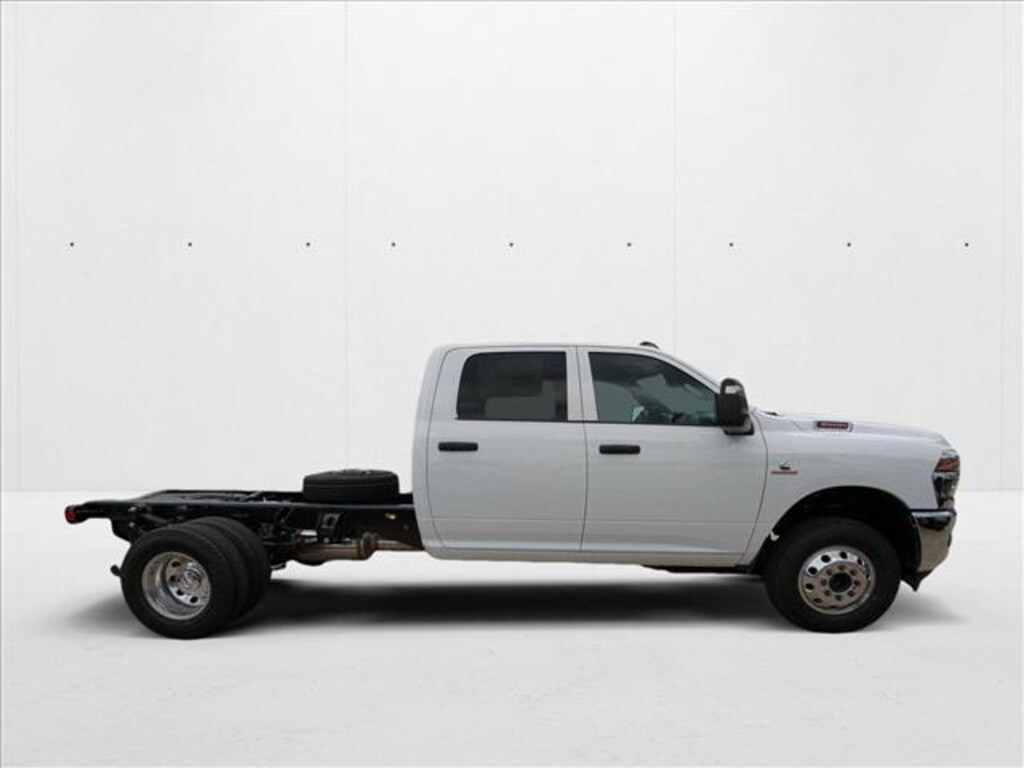 New 2025 Ram 3500 Chassis Cab Tradesman Truck Crew Cab