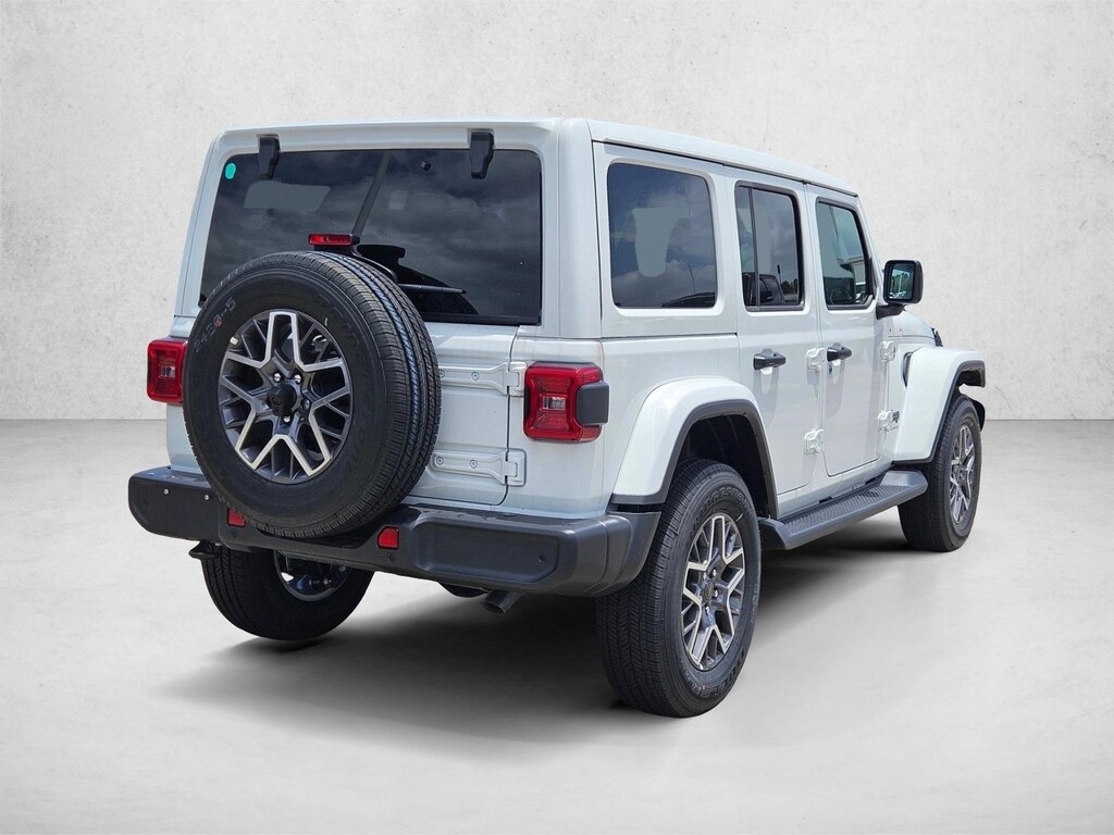 New 2026 Jeep Wrangler Sahara SUV