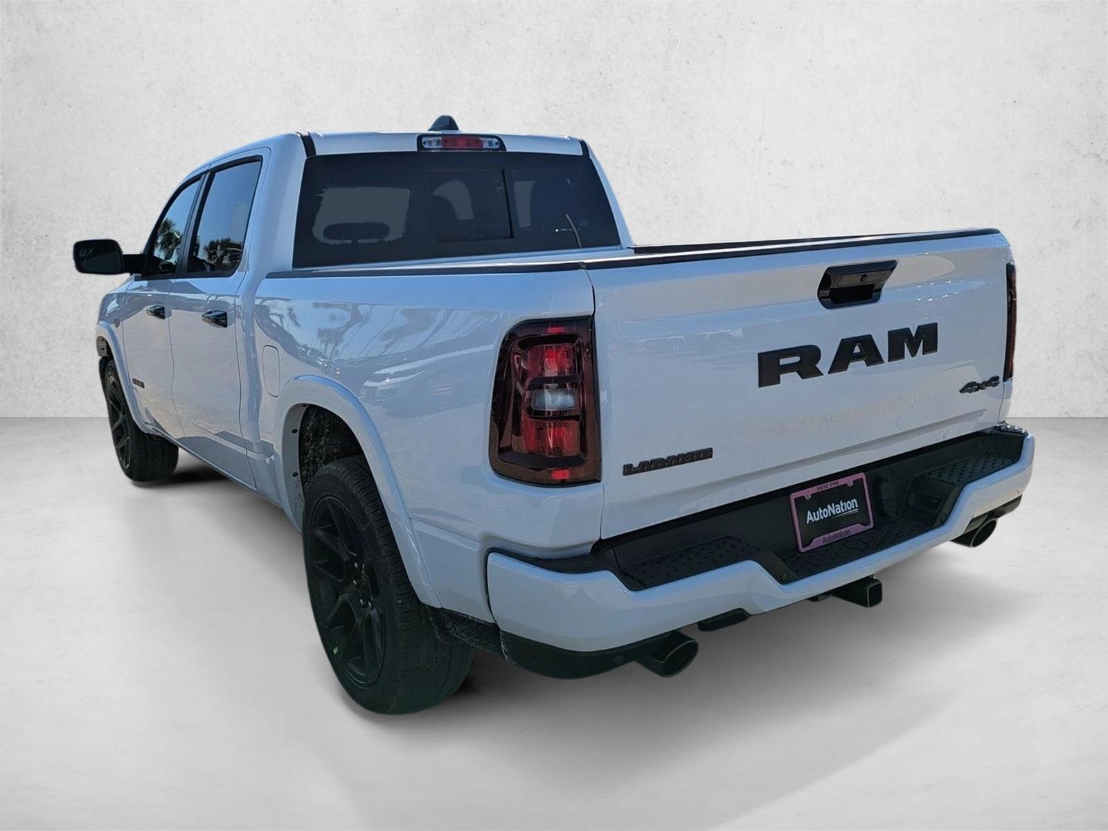 2026 Ram 1500 Laramie photo 4