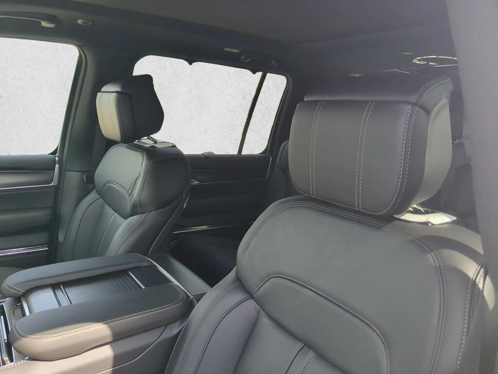 New 2026 Jeep Grand Wagoneer L Summit Obsidian SUV