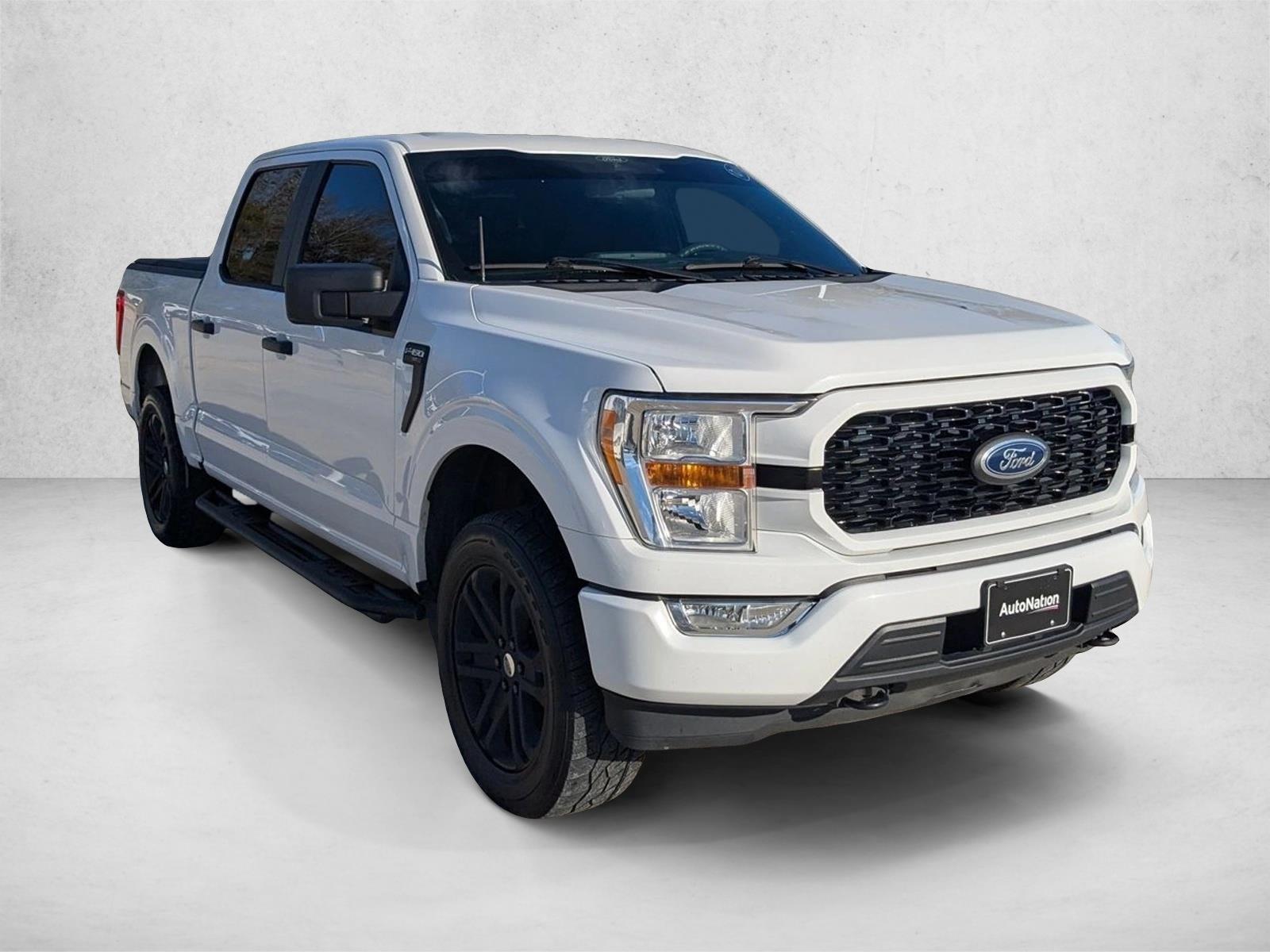 2021 Ford F-150 XL photo 3