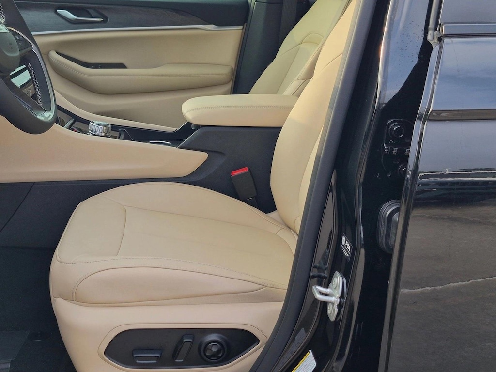 New 2026 Jeep Grand Cherokee Limited SUV
