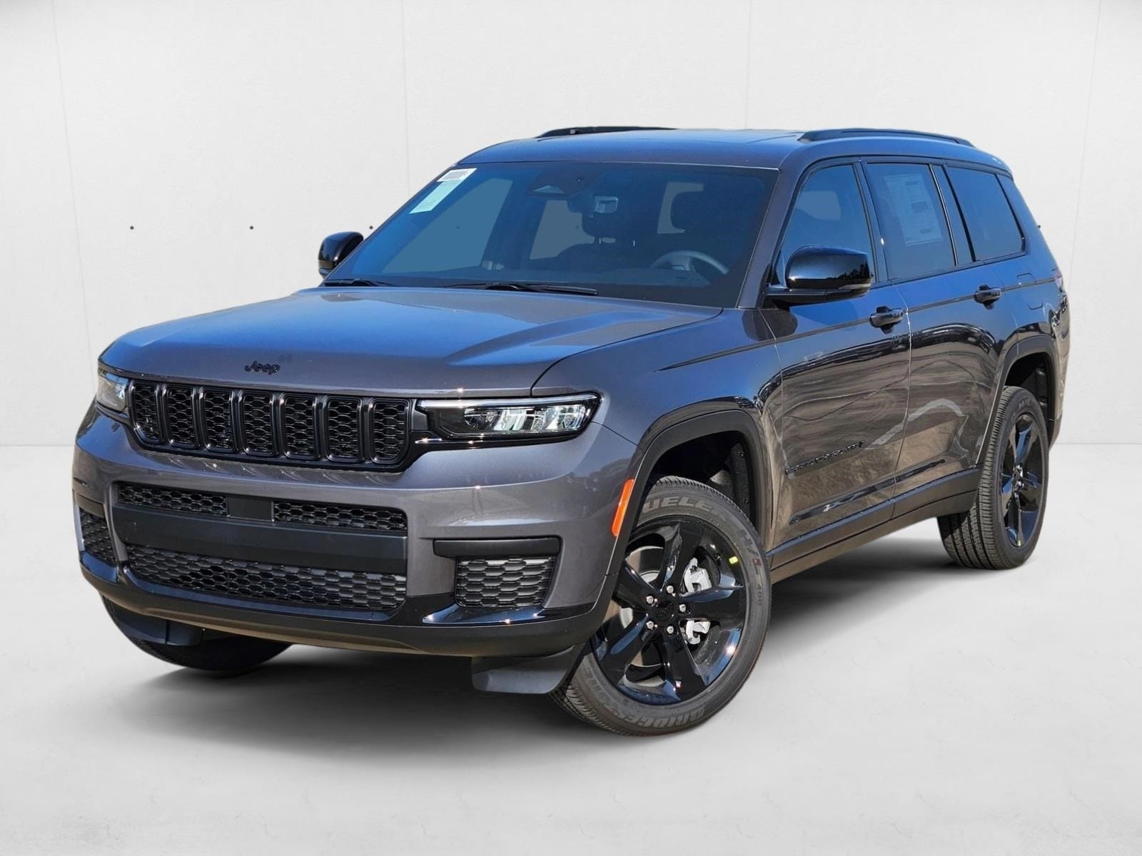 2025 Jeep Grand Cherokee L Altitude's photo