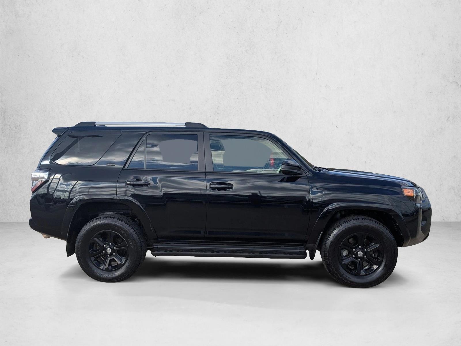 2022 Toyota 4Runner SR5 Sport photo 4