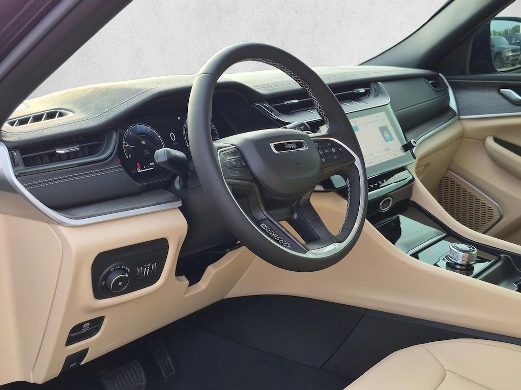 New 2026 Jeep Grand Cherokee Limited SUV